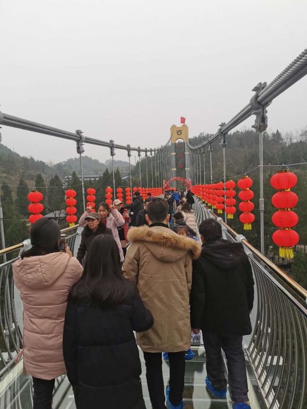 玻璃桥 